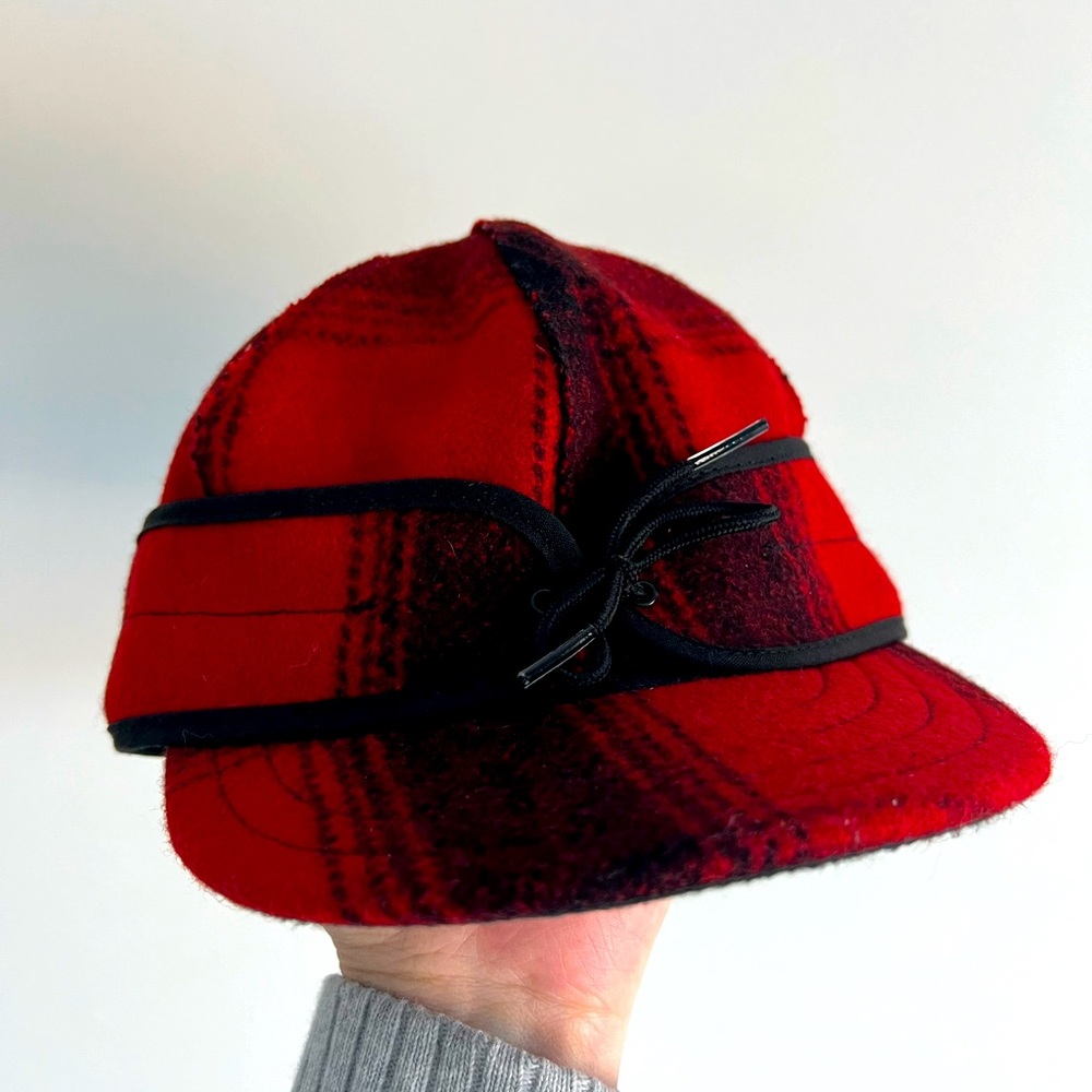 Stormy Kromer hat size 7-1/8. Buffalo plaid
